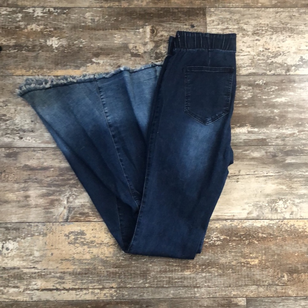 Lucky & Blessed Super Flares Sz SM